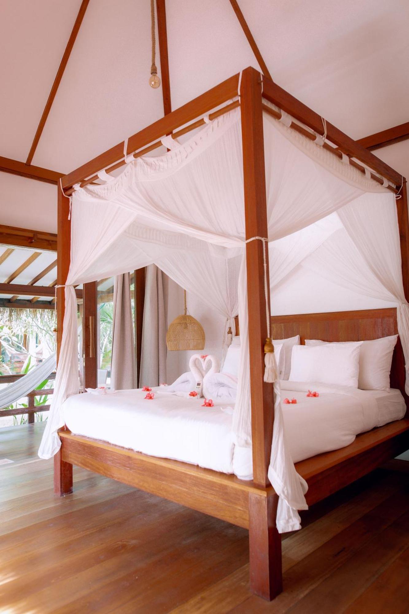 Island View Bar & Bungalow Gili Air Exterior photo