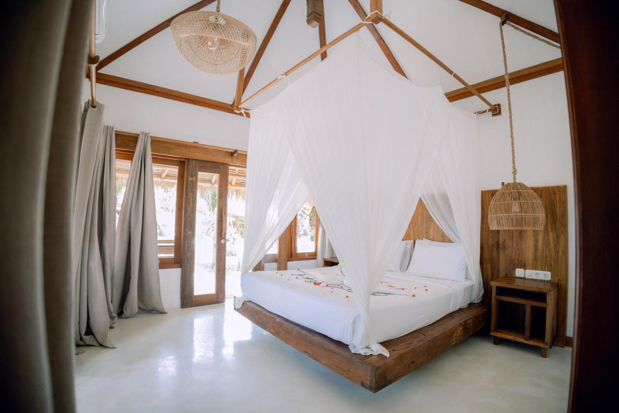 Island View Bar & Bungalow Gili Air Exterior photo