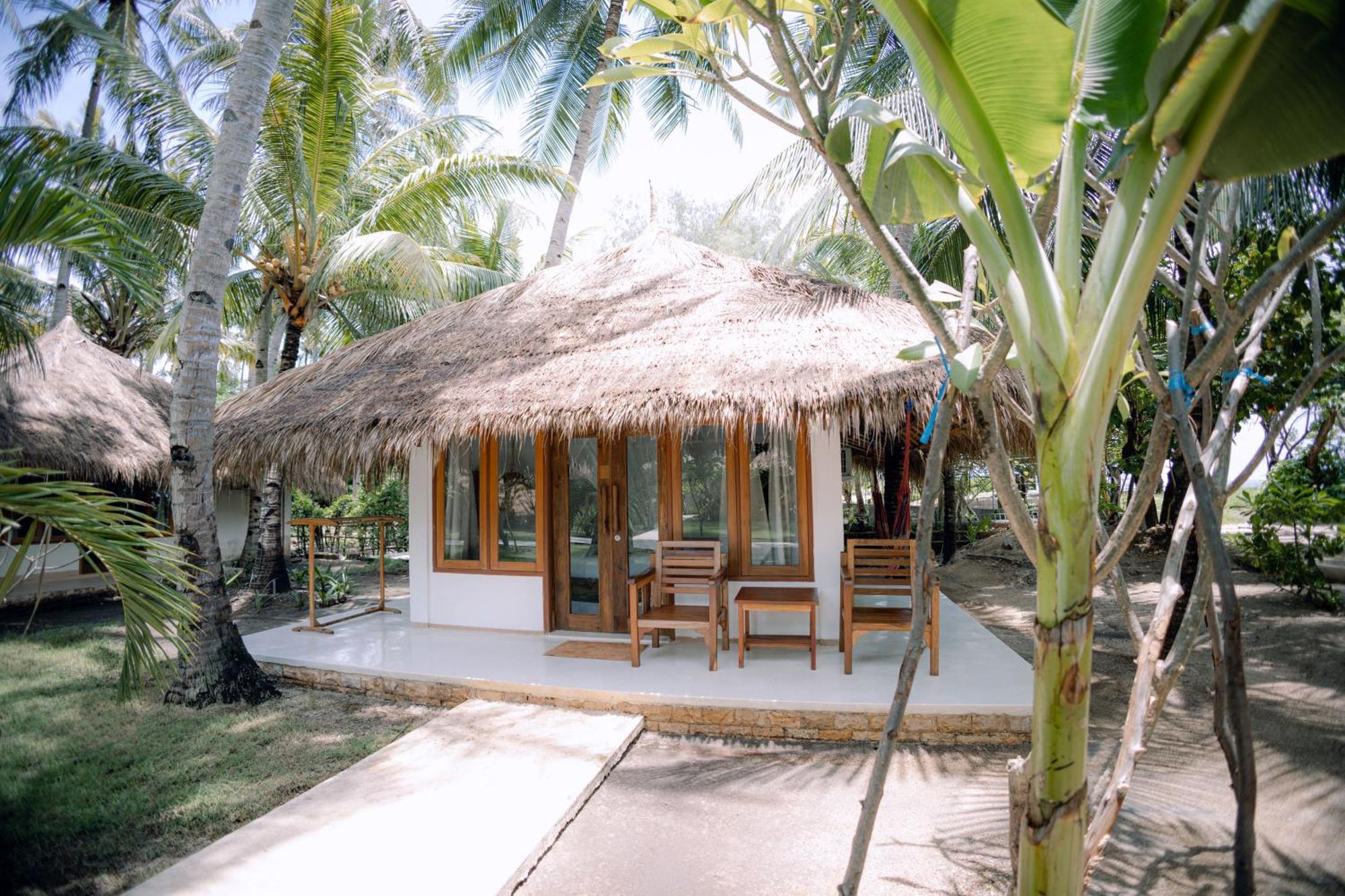 Island View Bar & Bungalow Gili Air Exterior photo